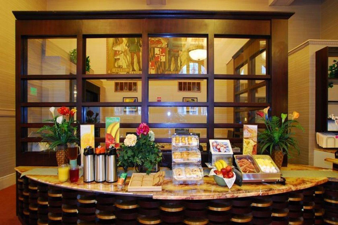 Baltimore Plaza Hotel المظهر الخارجي الصورة